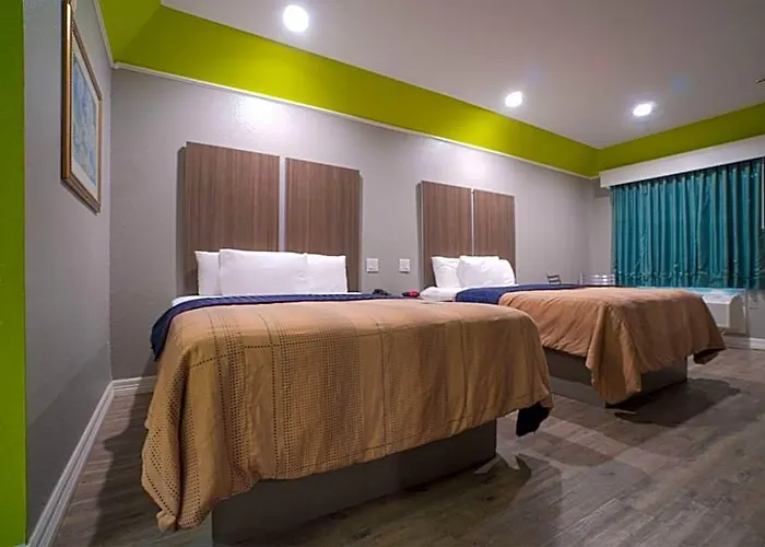 Oyo Hotel